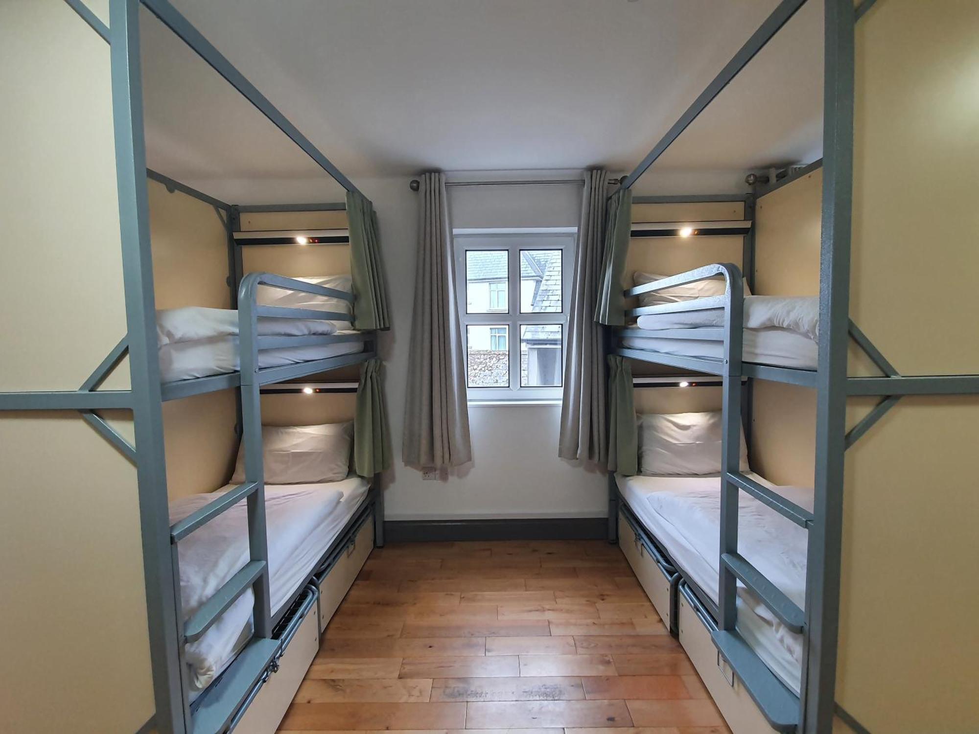 Galway City Hostel - Solo Traveller Hostel Oda fotoğraf
